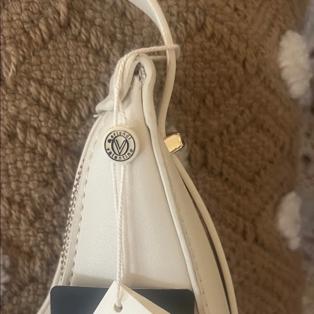 NEW WITH TAGS Valentino Orlandi Cream Shoulder Bag with Gold Accents - Picture 6 of 16